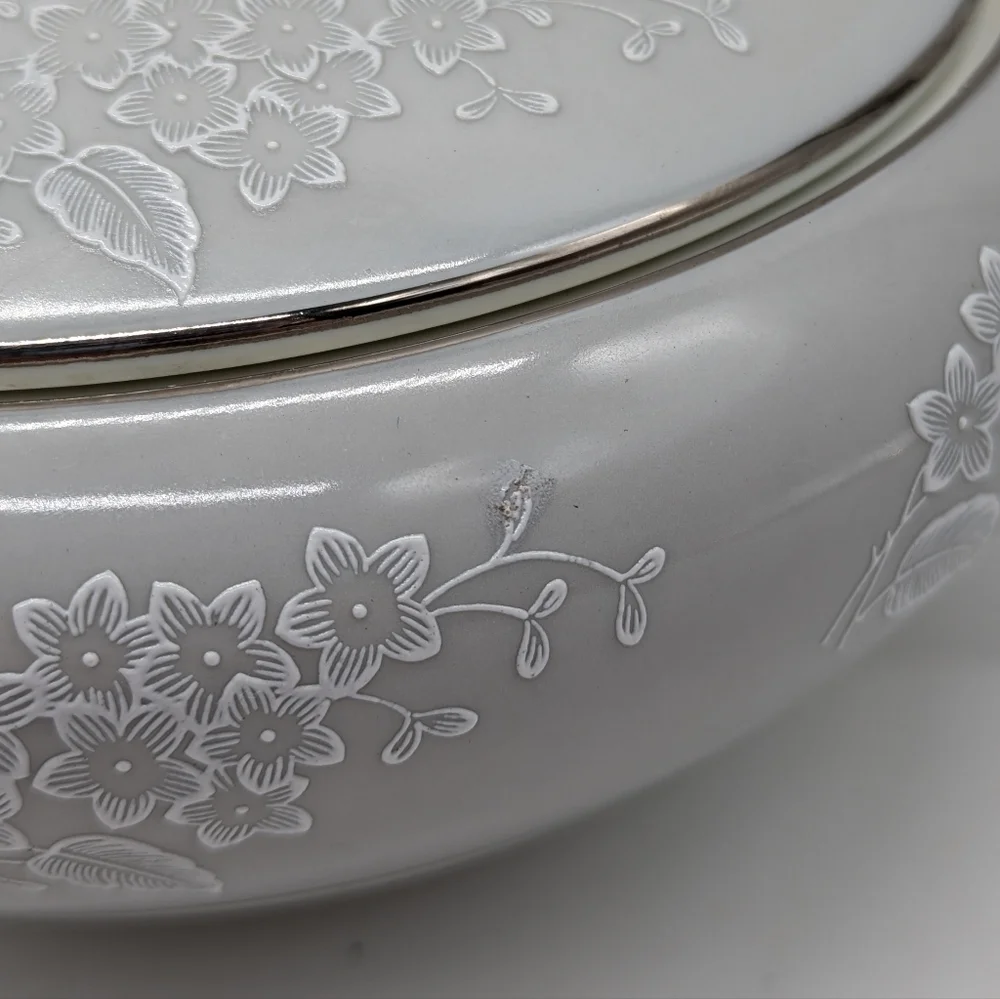 Noritake Sabrina White Grey Floral Ceramic Sugar Bowl W/ Lid